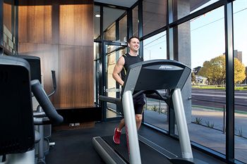 ALT Tower Serviced Apartments - Accommodation QLD 2