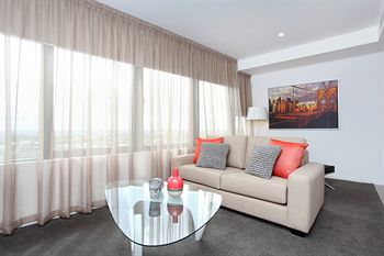 ALT Tower Serviced Apartments - Accommodation QLD 6