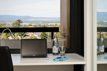 Apartments @ IKON Glen Waverley - Accommodation QLD 15