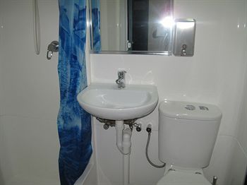The Village Bondi Beach - Hostel - Accommodation QLD 2