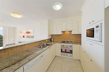 Wyndel Apartments - Shoremark - Accommodation QLD 6