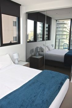 Apartments Melbourne Domain - South Melbourne - Accommodation QLD 3