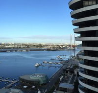 Apartments Melbourne Domain - Docklands - Accommodation QLD