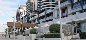 Apartments Melbourne Domain - Docklands - Accommodation QLD 5