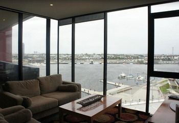 Apartments Melbourne Domain - Docklands - Accommodation QLD 13