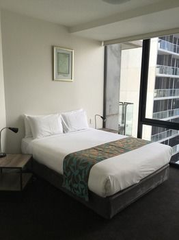 Apartments Melbourne Domain - Docklands - Accommodation QLD 27