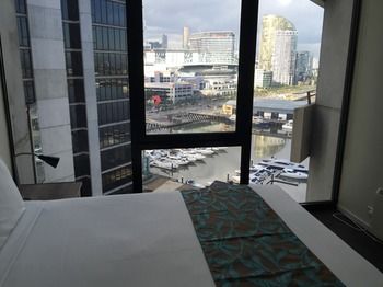 Apartments Melbourne Domain - Docklands - Accommodation QLD 28