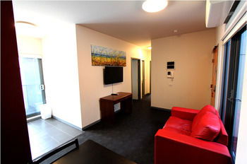 Alston Apartments Hotel - Accommodation QLD 14
