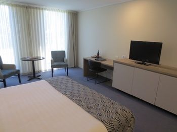 Dingley International Hotel - Accommodation QLD 19