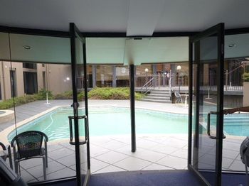 Dingley International Hotel - Accommodation QLD 27