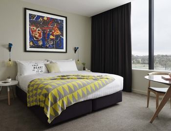 Art Series - The Larwill Studio - Accommodation QLD 23