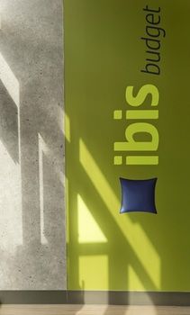 Ibis Budget Fawkner - Accommodation QLD 0