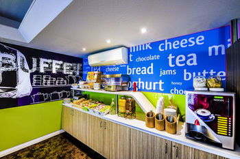 Ibis Budget Fawkner - Accommodation QLD 12