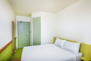 Ibis Budget Fawkner - Accommodation QLD 29