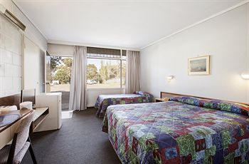 Parkway Hotel - Accommodation QLD 8