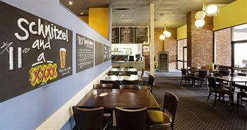 Parkway Hotel - Accommodation QLD 15