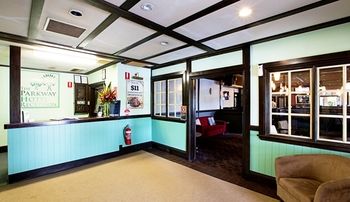 Parkway Hotel - Accommodation QLD 20