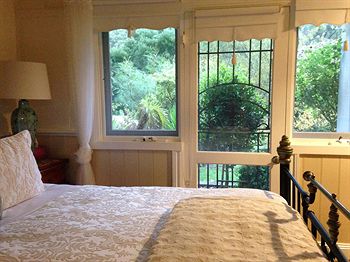 Brentwood Accommodation - Accommodation QLD 6