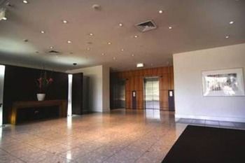 Alpha Apartments Melbourne - Accommodation QLD 1