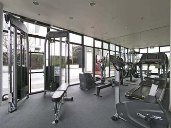 Alpha Apartments Melbourne - Accommodation QLD 5