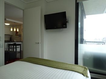 Alpha Apartments Melbourne - Accommodation QLD 8