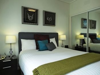 Alpha Apartments Melbourne - Accommodation QLD 17