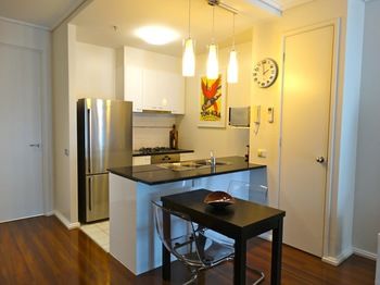 Alpha Apartments Melbourne - Accommodation QLD 34