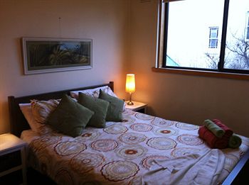 Australian Home Away @ Richmond - Accommodation QLD 3