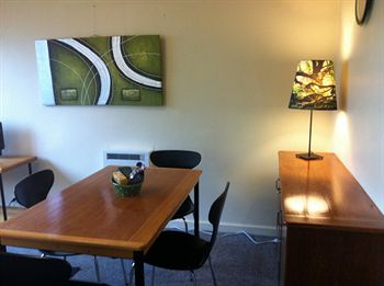 Australian Home Away @ Richmond - Accommodation QLD 6