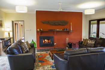 Burncroft Guest House - Accommodation QLD 11