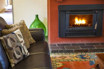 Burncroft Guest House - Accommodation QLD 12