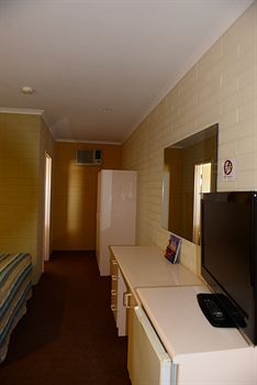 Katherine Motel - Accommodation QLD 3