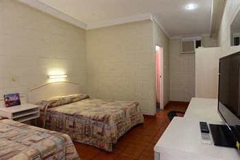 Katherine Motel - Accommodation QLD 14
