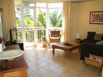 Northpoint Holiday Apartments - Accommodation QLD 4