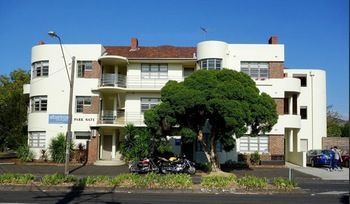 Albert Road Serviced Apartments - Accommodation QLD 11