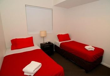 Albert Road Serviced Apartments - Accommodation QLD 17