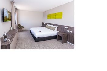 Ibis Styles The Entrance - Accommodation QLD 1