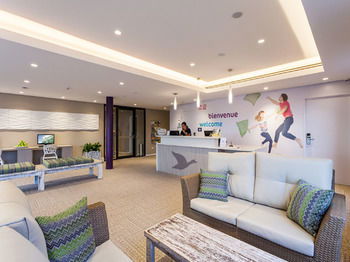 Ibis Styles The Entrance - Accommodation QLD 2