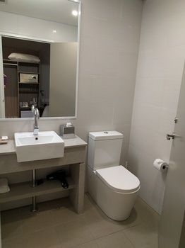 Ibis Styles The Entrance - Accommodation QLD 34