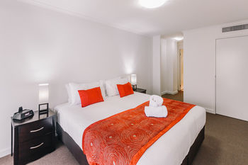 Newcastle Central Plaza - Accommodation QLD 12