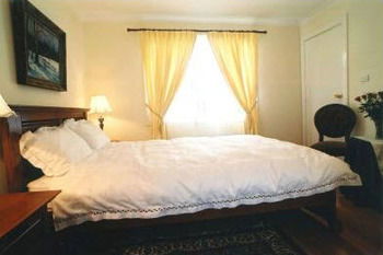 Bluebell Bed & Breakfast - Accommodation QLD 7