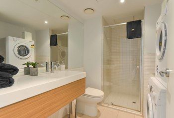 Apartments Of Melbourne Northbank - Accommodation QLD 8