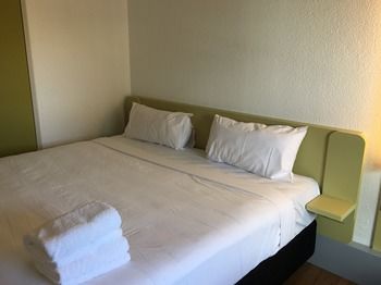 Ibis Budget St Peters - Accommodation QLD 0
