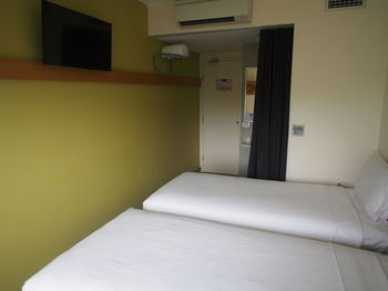 Ibis Budget Sydney Olympic Park - Accommodation QLD 12