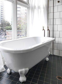 Hotel Harry, An Ascend Hotel Collection Member - Accommodation QLD 3