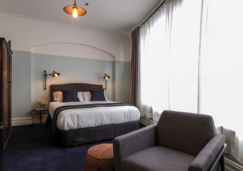 Hotel Harry, An Ascend Hotel Collection Member - Accommodation QLD 9