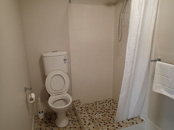 Dungowan Waterfront Apartments - Accommodation QLD 2