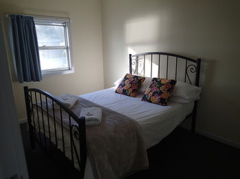 Dungowan Waterfront Apartments - Accommodation QLD 26