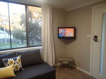 Dungowan Waterfront Apartments - Accommodation QLD 59