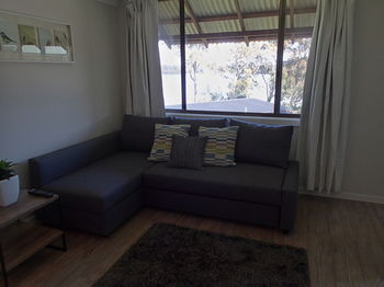 Dungowan Waterfront Apartments - Accommodation QLD 111